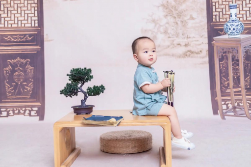 新乡宝宝反复发烧呕吐